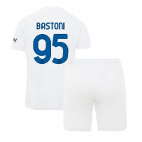 Inter Milan Alessandro Bastoni #95 Udebane Trøje Børn 2023-24 Kortærmet (+ Korte bukser)